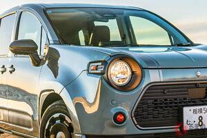 “ミニ顔”のトヨタ「シエンタ」!? 旧車デザインの新「STUART」に反響多数！ 丸目ライトに「似合う」「かわいい」の声も！ DAMDの「コンプリートカー」が話題に