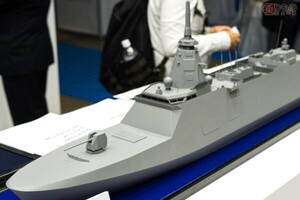 日本初公開！ 自衛隊の「次代を担う戦闘艦」三菱重工が披露 外国への輸出も睨んでか？