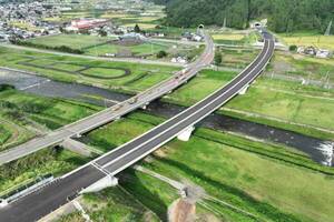 「第二の東北道」の断絶区間が11月開通！ 秋田の東北中央道は県境まで一本に 268km全通まであと少し