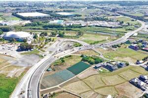 関越道や新幹線駅への「最短ルート」ついに完成！ 埼玉の県道バイパス6kmが12月全線開通