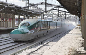 東北新幹線の最速達列車が増発へ！ 東京11時台発の車両が増えます 増発に伴い「こまち」に変更も