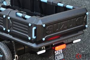 スズキの「免許が要らない“チビ軽トラ”!?」に反響殺到！ 「本気で欲しい」「免許返納した祖父母にピッタリ」の声も！ 1人乗り超小型ボディ×4輪走行で安全な「スズカーゴ」が話題に！