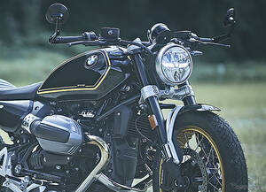 BMW、R 12の限定モデル発売…ゴールドストライプとボバースタイル採用