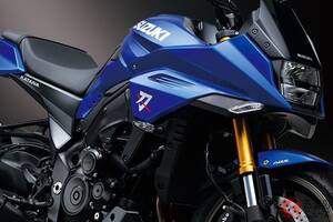 スズキ「“新”KATANA」に反響多数！ 販売店には「実際に乗ってみて快適性に驚いた」「長時間のライディングでも疲れにくい」との声も 現在の納期はどれくらい？