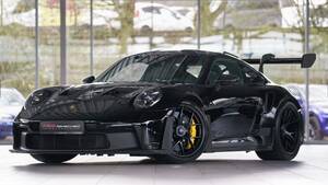 【この911 GT3 RSなんぼ？】走行距離たった2,700km＆ヴァイザッハパッケージを装備したポルシェ911 GT3 RS（992）が販売中！全情報！