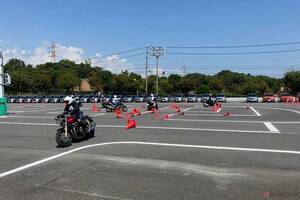 「指導員が足りない……」と思ったら受検会場すらない!?　存続の岐路に立つ「二輪車安全運転指導員」制度とは
