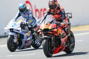 【MotoGP】イタリアGP初日最速のビニャーレス、KTMマシンの真髄掴んだ？　「正確に乗ればロケットのように速い」
