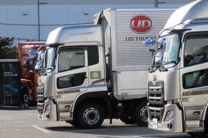 トラック業界が技術と根性をあわせもつ「自衛官」に熱視線！　ドライバー獲得を狙い「大型トラック体験＆説明会」が開催