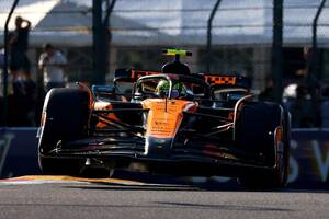 三度マクラーレンワンツー！　フェルスタッペン3番手で肉薄。僚友の角田裕毅は下位に沈む｜F1エミリア・ロマーニャGP FP3