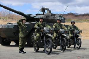 陸上自衛隊で活躍するオートバイ部隊に密着!! 偵察用オートバイについて聞いてみました　～夜道雪のちょっと寄り道～