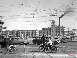 「写真で見る昭和の風景」戦後の日本、どんなバイクが街を走っていたのか【1946～1950年代中期】