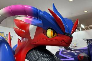 トヨタとホンダが「ポケモン」を展示!? 伝説の“ドラゴンタイプ”「ミライドン」「コライドン」がJMSにとびだしてきた！ めちゃリアル＆実寸大で「まばたき」も！ 超絶技巧2体の“誕生秘話”を聞いた