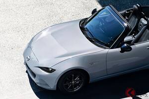 マツダの「“最新”2ドアスポーツカー」何が魅力？ 「軽量FRボディ」×6速MT設定で「今しか買えない!?」 販売サイドも興奮する「ロードスター」10年目の現状とは