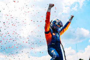 首位パロウがまさかの単独コースオフ。ピット戦略的中のディクソンが今季初優勝／インディカー第10戦ミド・オハイオ