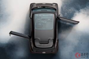 新車158万円！ 新「“免許不要”のコンパクトカー」発表！ 「斬新ドア」採用の“2人乗り”仕様！ 名車オマージュ＆専用ブラック仕立てがイイ！ シトロエン「アミ ダークサイド」仏に登場！