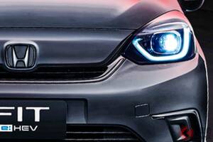 ホンダが“新”「フィット」“発表”し話題に！ 約310万円＆“ちょうどいいサイズ”な「コンパクトモデル」に称賛の声！ 黒めスタイルがカッコイイ台湾の「ブラックウィングED」がスゴイ