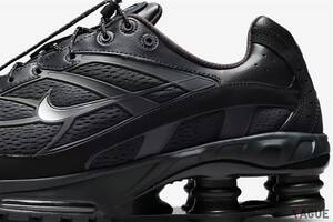 “円柱状のスプリングコイル”が優れた機能性と抜群の存在感を発揮！ ナイキ「ショックスライド2」に加わった新色は“洗練されたアースカラー”が魅力的